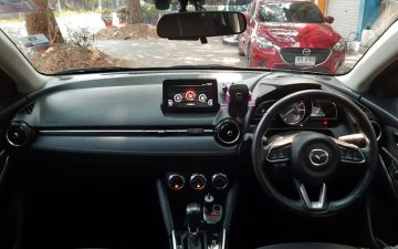 Rent Mazda Mazda 2 ปี 2019 (via )
