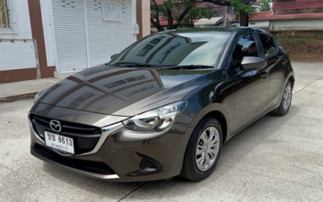 Rent Mazda Mazda 2 ขข 8613 สฏ ปี 2019 (Cnx 502) (via รันเวย์ เชียงใหม่)