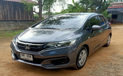 Honda Jazz ขค 238 สฏ ปี 2019 (cei 200) (via รันเวย์ เชียงราย)