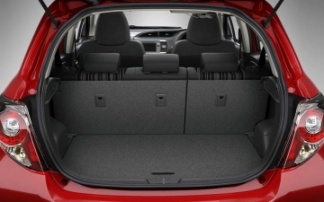 Rent Nissan Almera ปี 2020 (via )